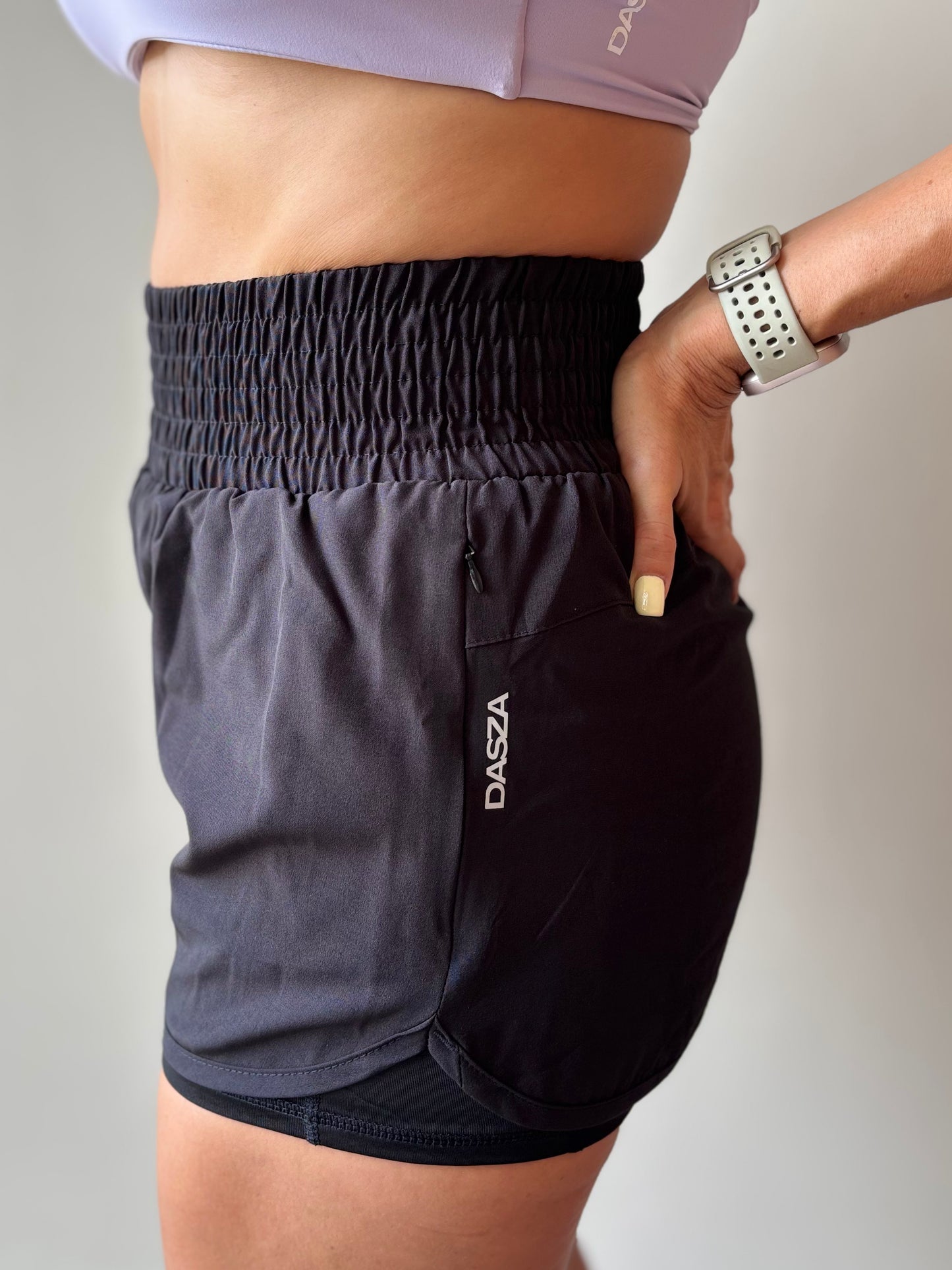 PACE SHORTS - BLACK
