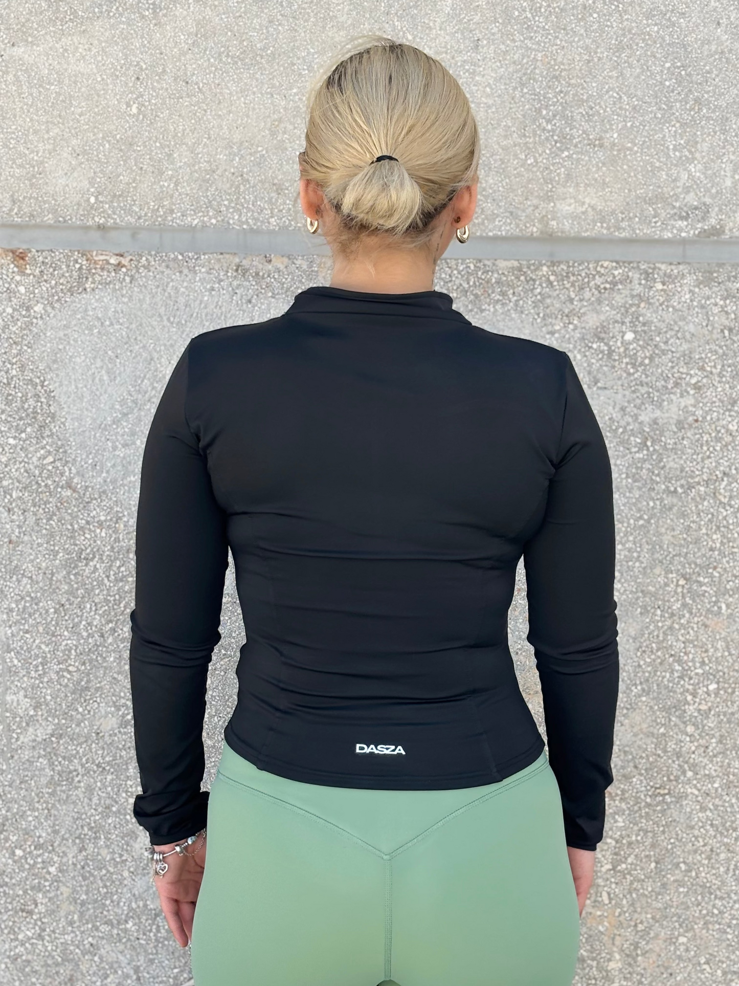 COMPLETE JACKET - BLACK